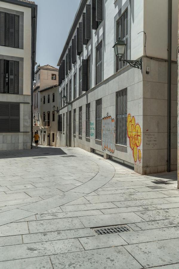 Tuguest Postigo II Catedral Apartment - Free Parking Гранада Екстериор снимка